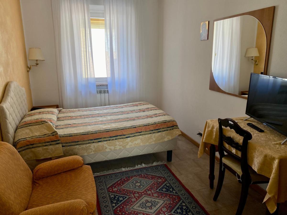 Hotel Centrale San Pellegrino Terme Esterno foto