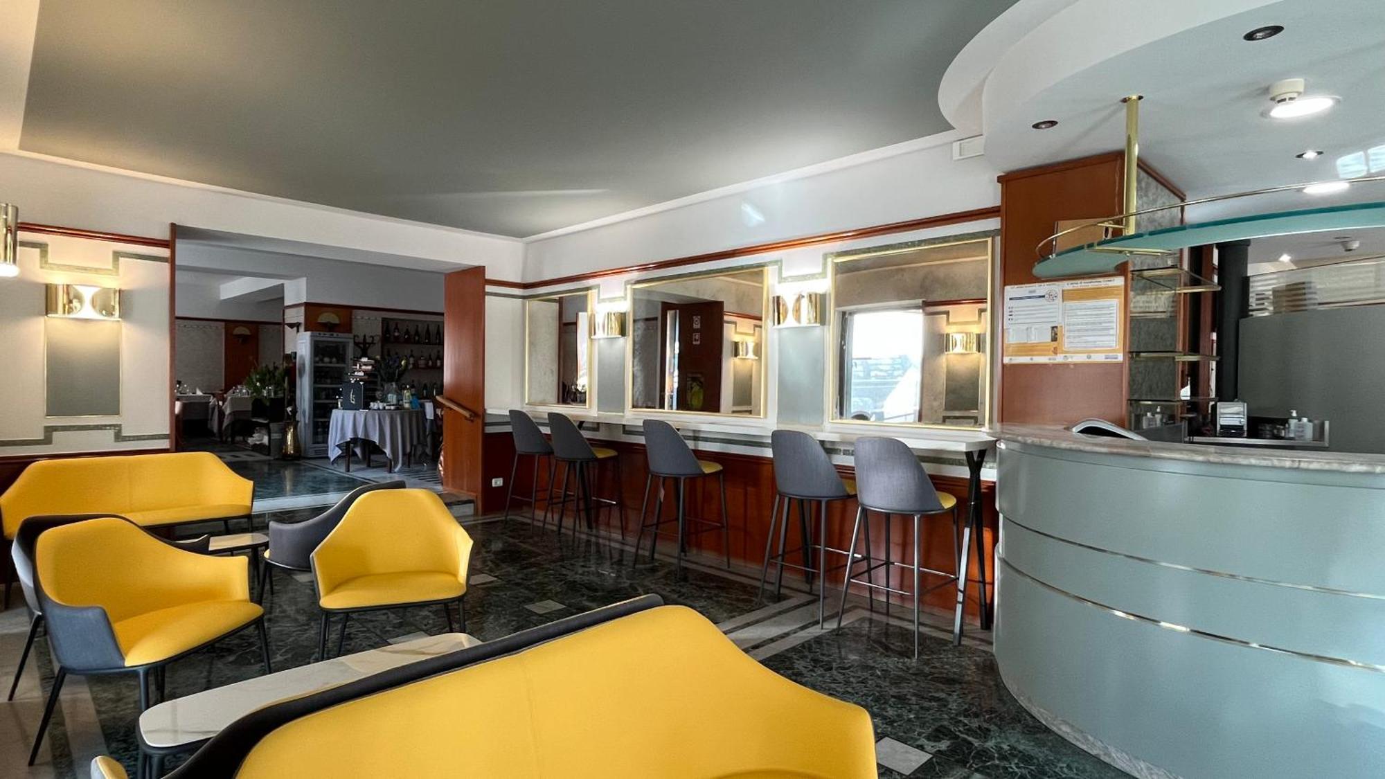 Hotel Centrale San Pellegrino Terme Esterno foto