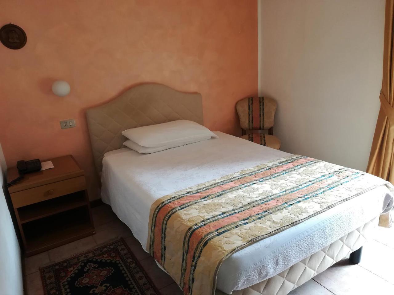 Hotel Centrale San Pellegrino Terme Esterno foto